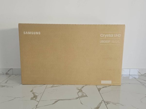 ทีวี U8000F สมาร์ททีวี 50 นิ้ว 4K Crystal UHD LED รุ่น UA50U8000FKXXT ปี 2025 ของใหม่ ยังไม่แกะ ประกันศูนย์ 31.05.2027